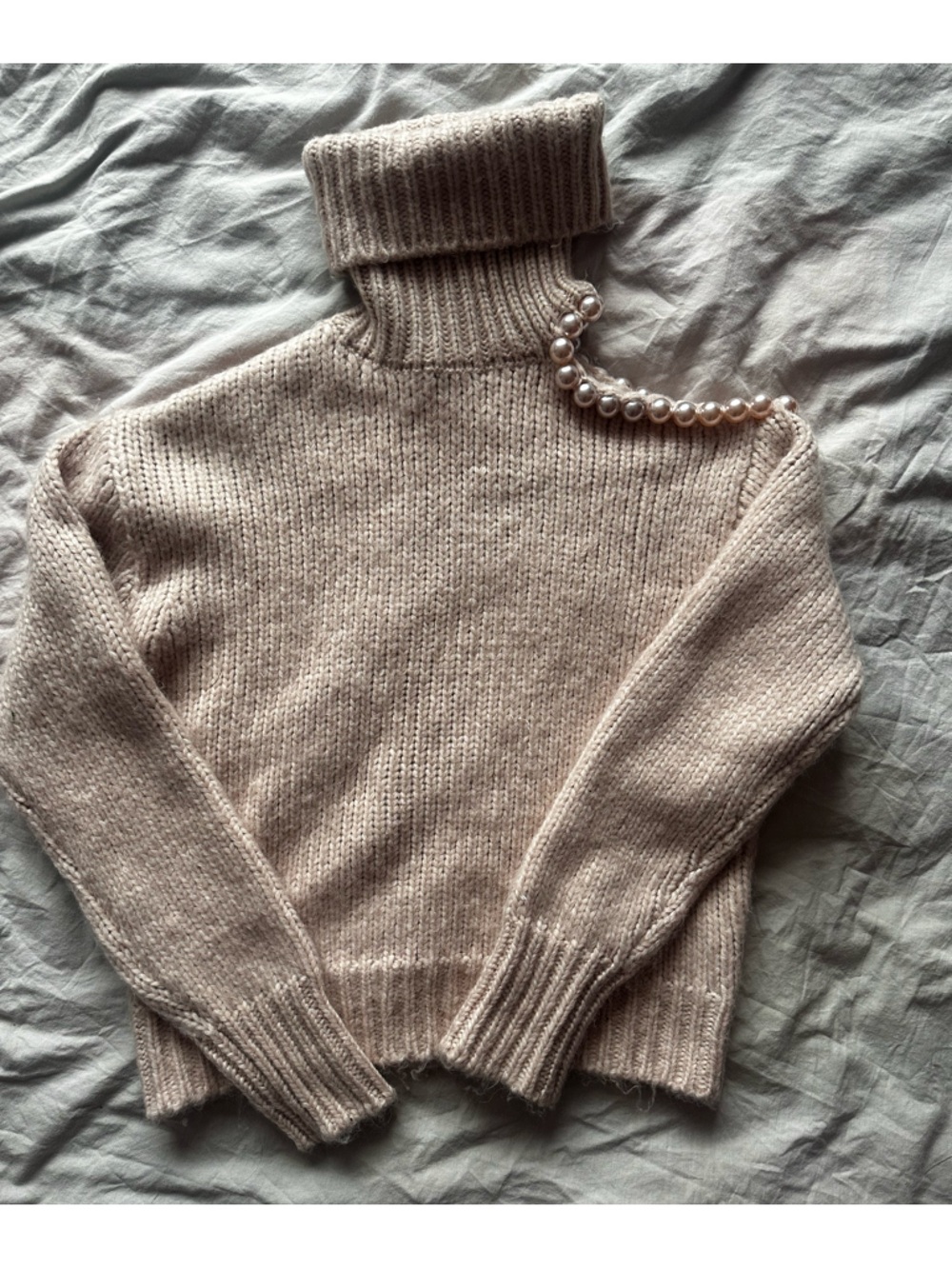 Zara One Shoulder Pearl Detail Knit Sweater Beige/pink Size M - Picture 2 of 12